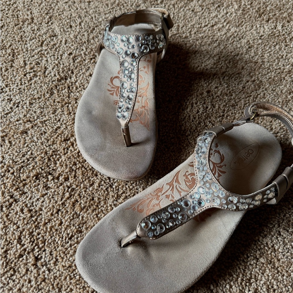 Aetrex PewterSandals with Rhinestone Accents